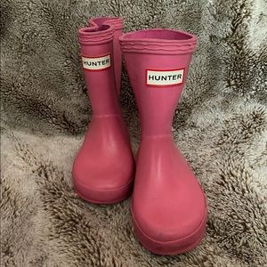 Pink Hunter rain boots for toddler